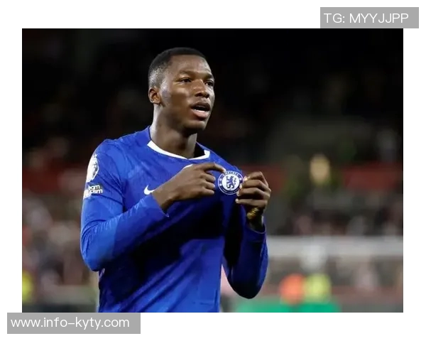 凯塞多荣获全场最佳奖杯队友帕尔默称赞其为传奇球员