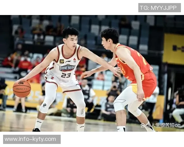 媒体人分析林葳表现出色20分钟得益于稳健进攻选择与防守提升