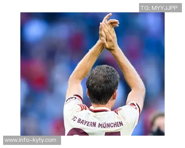 拜仁全力以赴推进16岁后卫基亚拉续约事宜确保未来发展