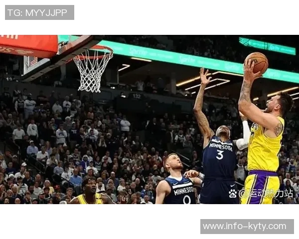 马克西首节火力全开7投6中狂砍15分3断助力球队领先对手