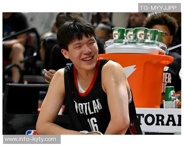 菜鸟杨瀚森表现亮眼弗拉格接近三双助球队取胜克尼佩尔贡献19分展现实力